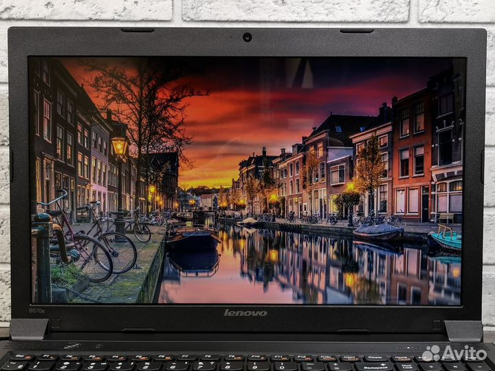 Ноутбук 15.6'' Lenovo B570e ram 8gb ssd 120gb b940