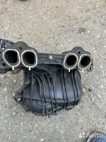 Впускной коллектор LADA Kalina