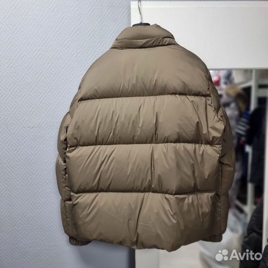 Пуховик Moncler Bersbe