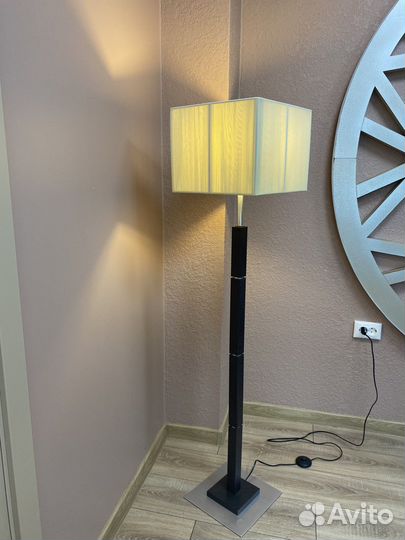 Торшер напольный