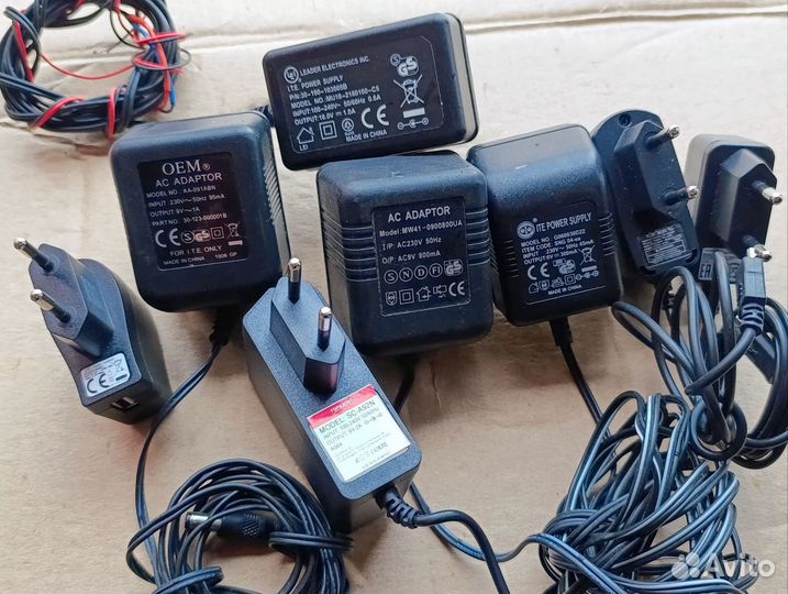 Блоки питания / зарядные устройства