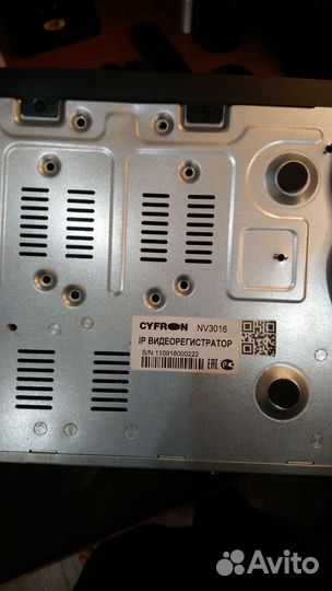 IP видеорегистратор cyfron NV3016-A