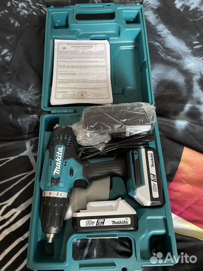 Дрель шуруповерт makita