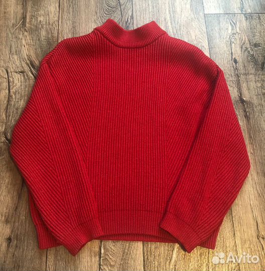 Свитер женский