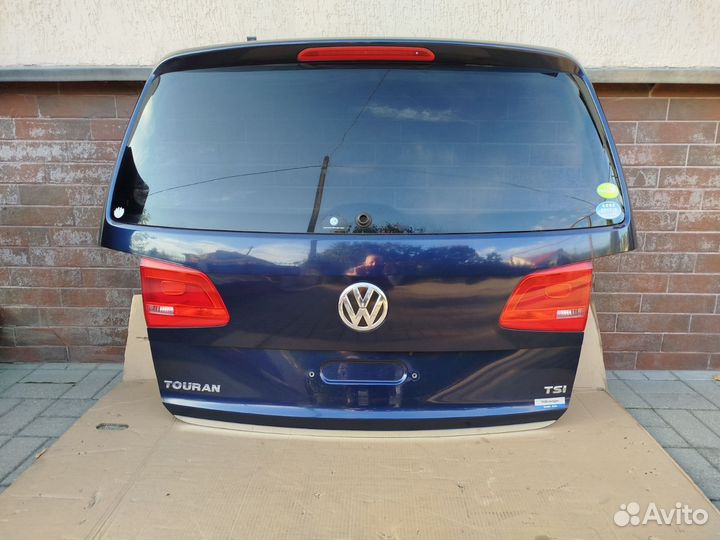 Крышка багажника на volkswagen touran 2010-2015