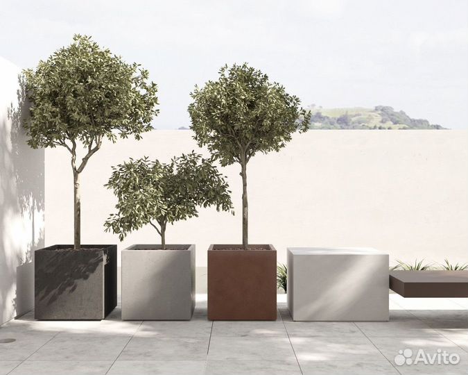 Вазон из бетона в наличии и под заказ