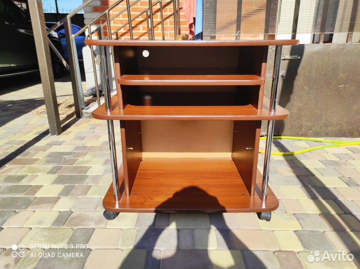 Тумба под телевизор