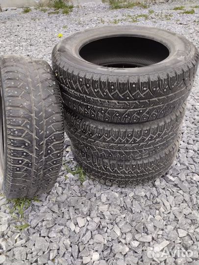 Bridgestone Ice Cruiser 7000S 205/60