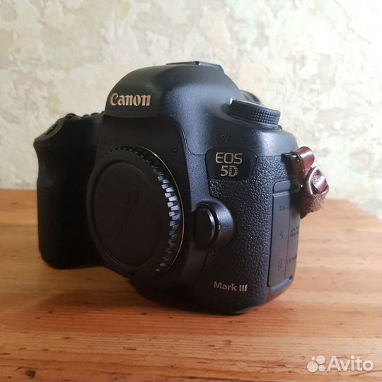 Canon EOS 5D Mark III