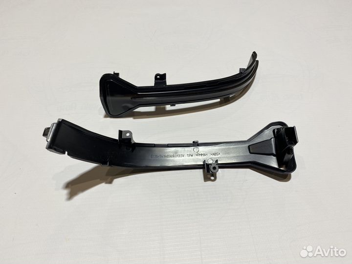 Черные поворотники BMW G30 G31 G38 G11 G12 G14