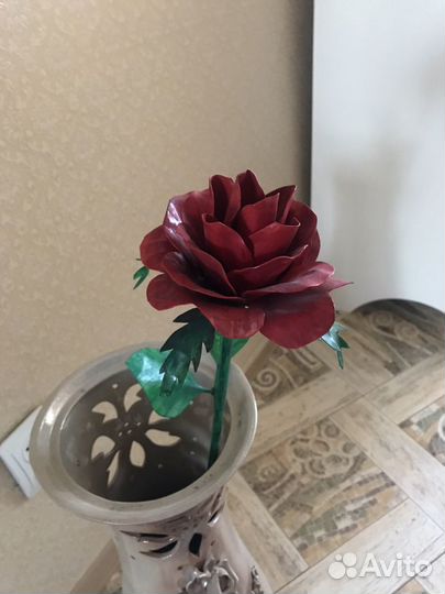 Роза металлическая,ручная работа