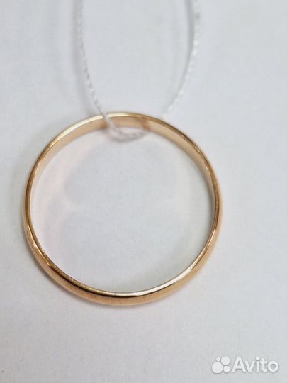Золотое обручальное кольцо 18р деформ (7650)