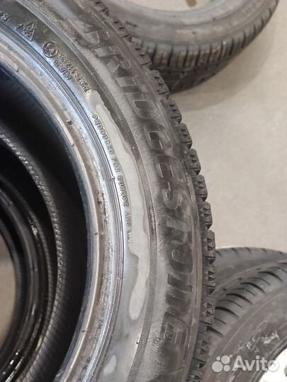 Bridgestone Blizzak Ice 215/55 R16 93S