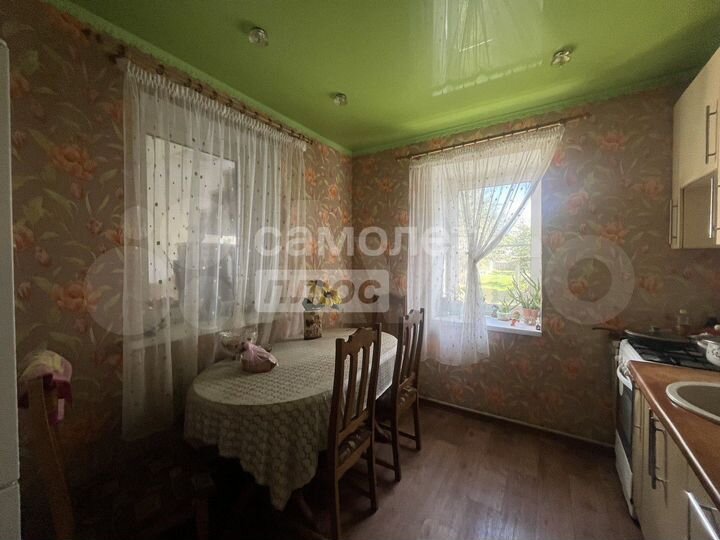 Дом 198 м² на участке 39 сот.