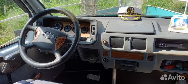 Продам прогулочный катер