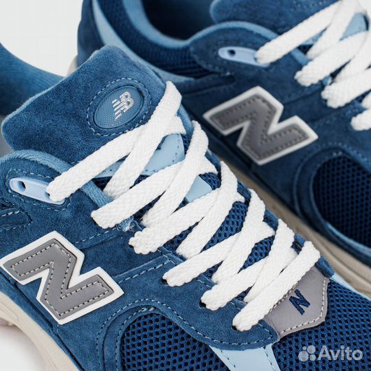 Кроссовки New Balance 2002R Blue