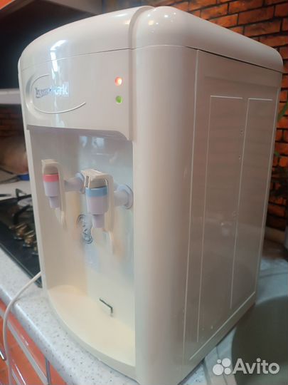 Кулер для воды