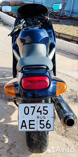 Kawasaki zzr 1100