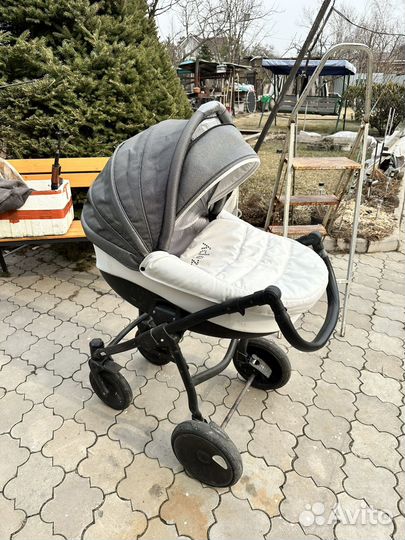 Коляска и Автокресло Tutis zippy