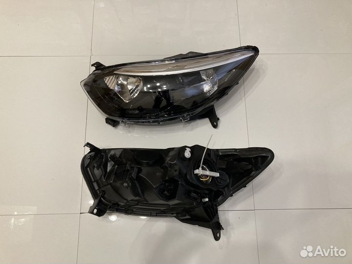 Фара (1шт) Renault Kaptur - черная