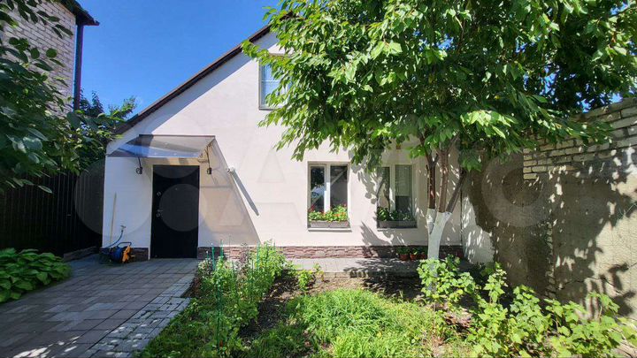 Дом 93 м² на участке 1 сот.