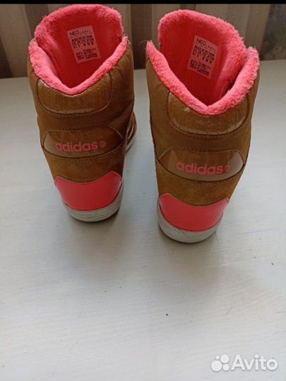 Кроссовки adidas neo