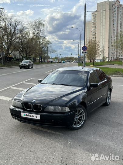 BMW 5 серия 3.5 МТ, 2000, 250 000 км