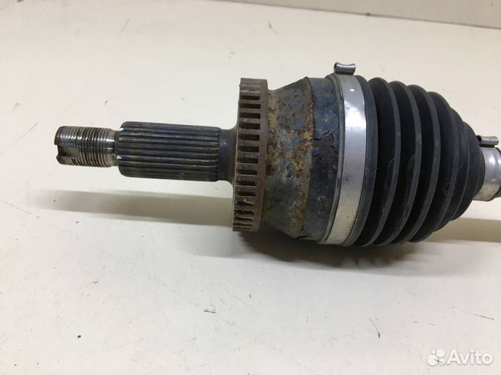 Привод левый передний Hyundai Sonata