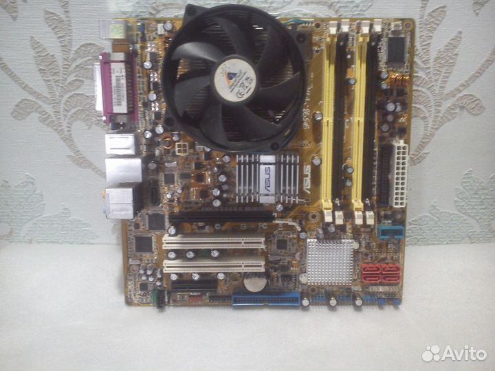Asus P5B-VM (rev: 1.03G). Комплект LGA775