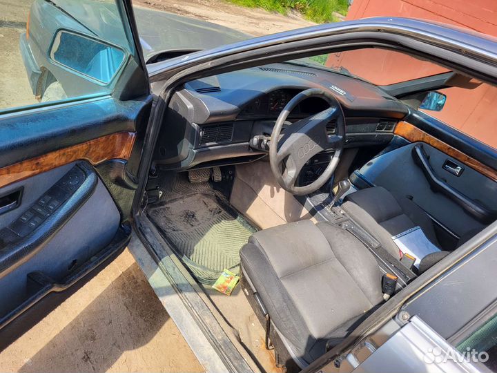 Запчасти на audi 100