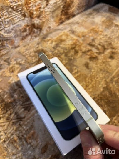 iPhone 12 mini, 64 ГБ