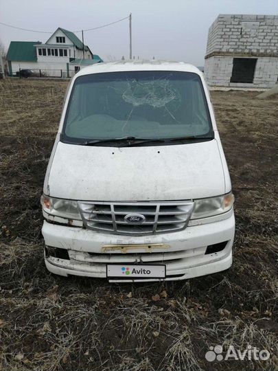 Mazda Bongo Friendee 2.5 AT, 2000, битый, 200 000 км