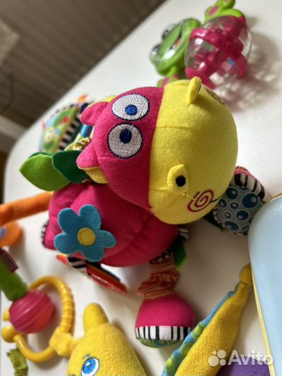 Развивающие игрушки для новорожденных пакетом