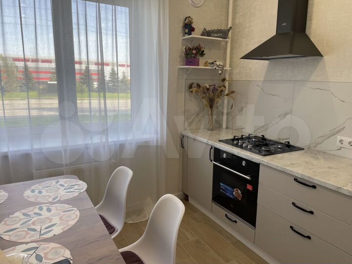 1-к. квартира, 40 м², 1/9 эт.