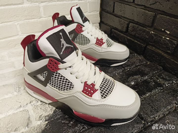 Кроссовки Nike air jordan 4 осенние