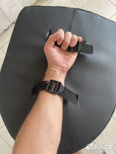 Рыцарский щит