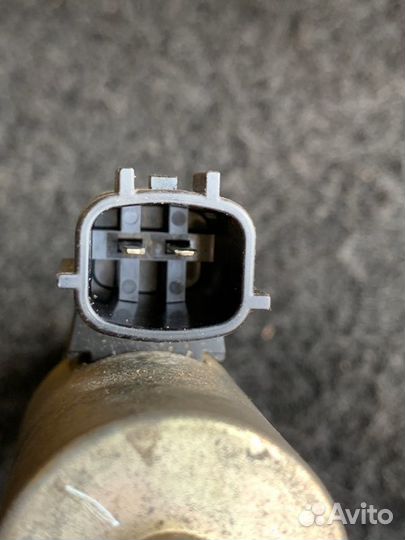 Клапан изменения фаз грм Nissan Almera QG18DE 2004