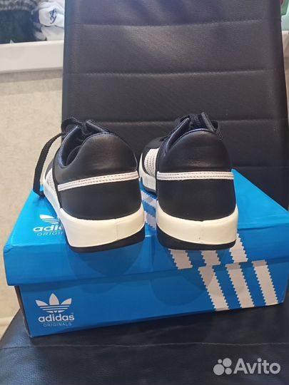 Красовка женский adidas