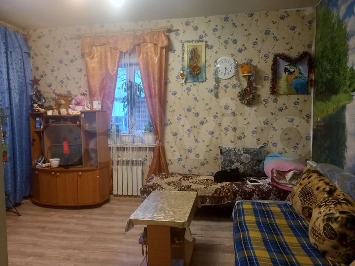 Дом 33 м² на участке 7,2 сот.