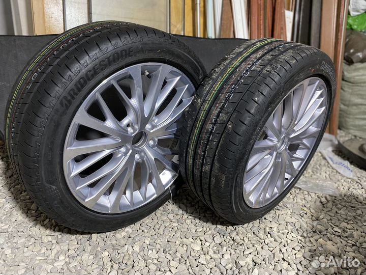 Bridgestone Turanza T005A 235/45 R18