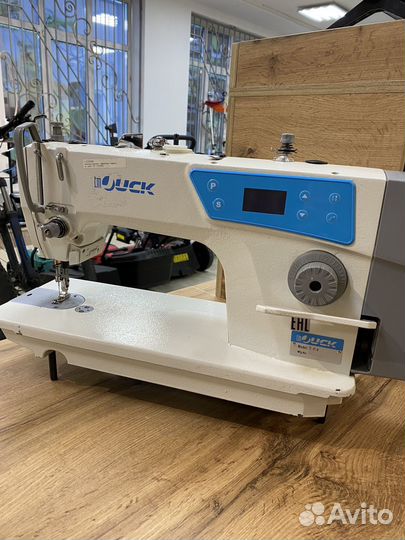 Швейная машина