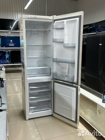 Холодильник hotpoint ariston