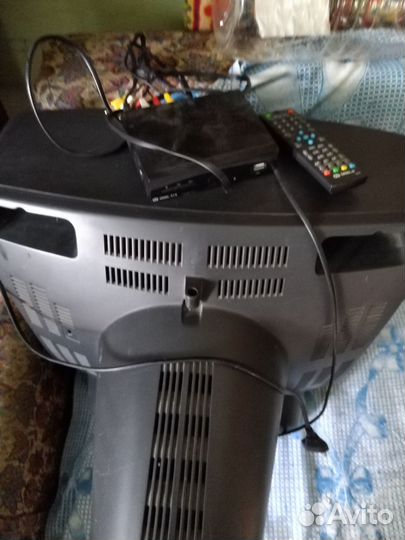 Телевизор samsung