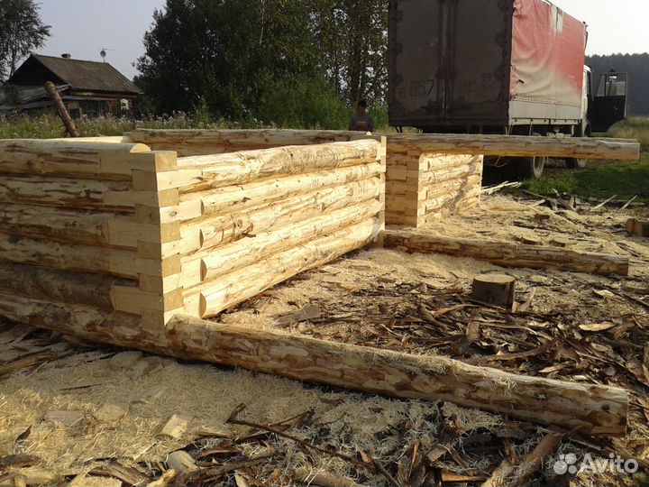 Срубы бань, домов