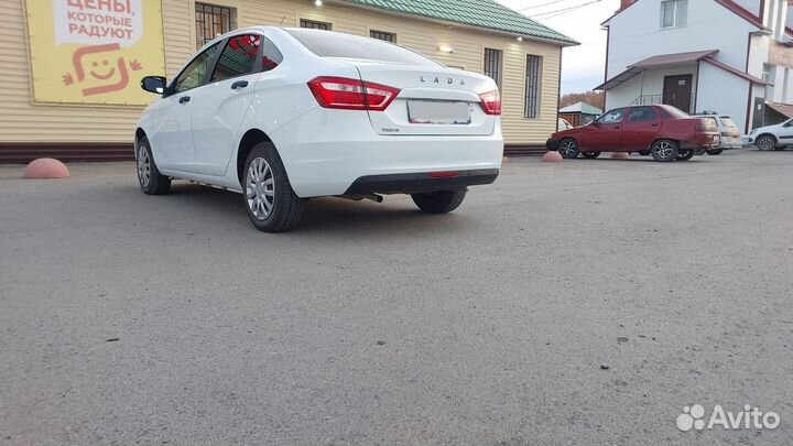 LADA Vesta 1.6 МТ, 2015, 30 000 км