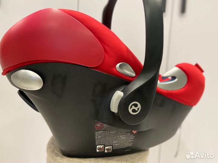 Автокресло cybex atom Q с базой isofix