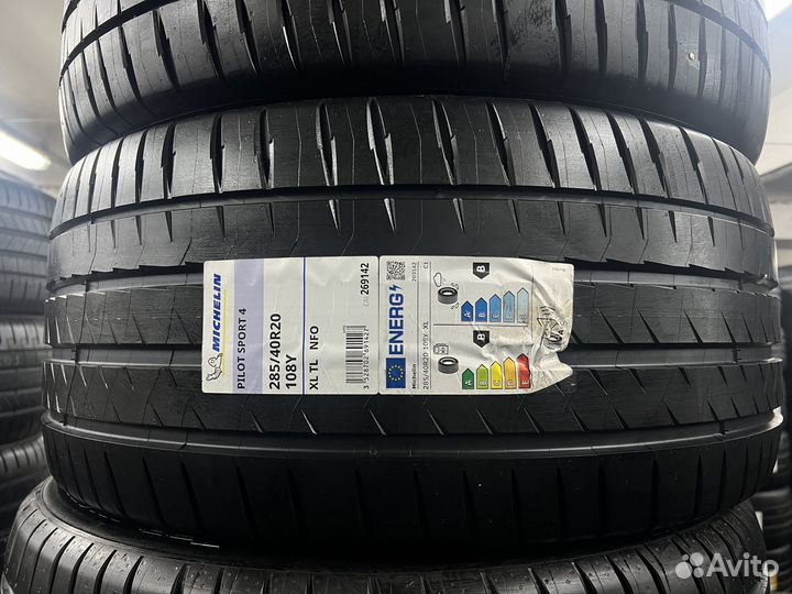 Michelin Pilot Sport 4 285/40 R20 и 245/45 R20 115Y