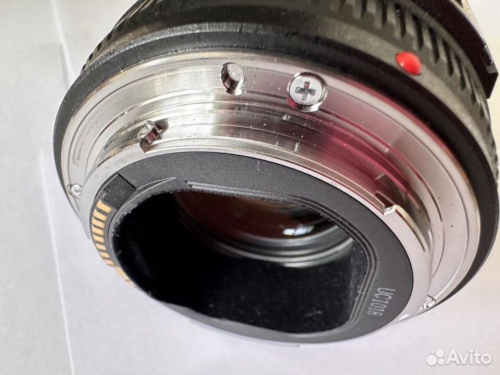 Объектив Canon EF 135mm f/2 L USM