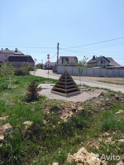 Грядка пирамида
