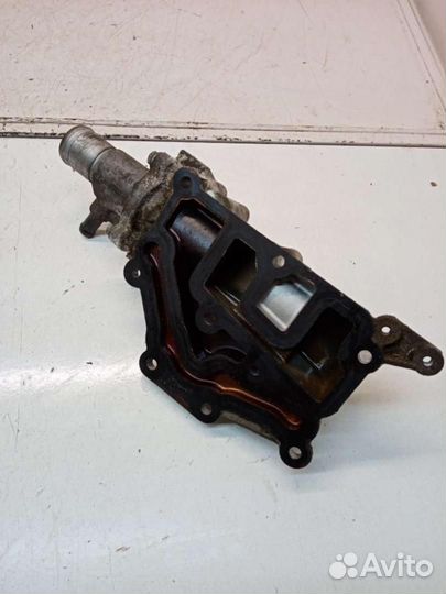 Корпус термостата Renault Duster 2013 7700600514